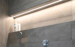 niche murale de douche avec led
