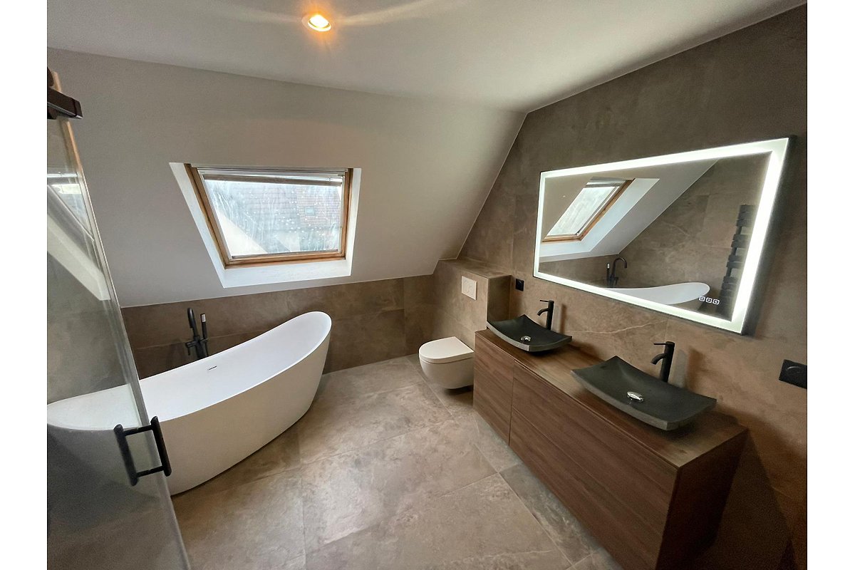 salle de bain & douche design - sous pente